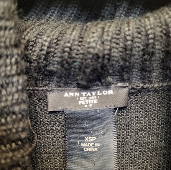 Ann Taylor Black Long Sleeve Shawl Collar Cardigan Sweater- Size XSP - Picture 3 of 3